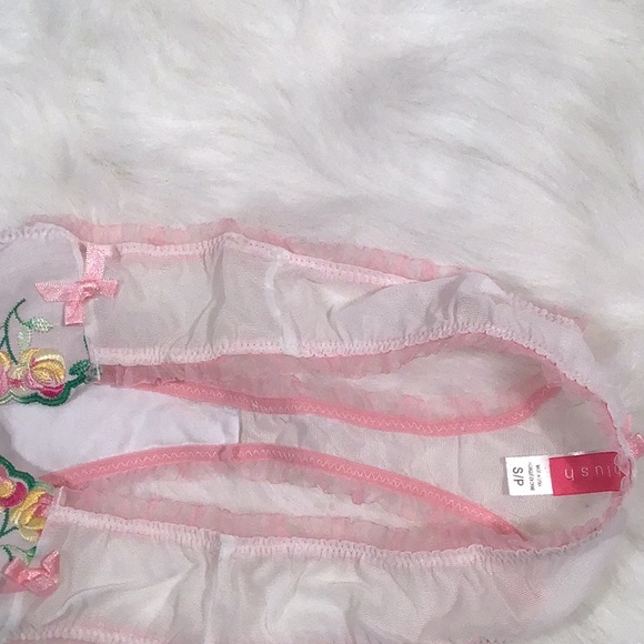 New Thong panty by blush small - Picture 7 of 7